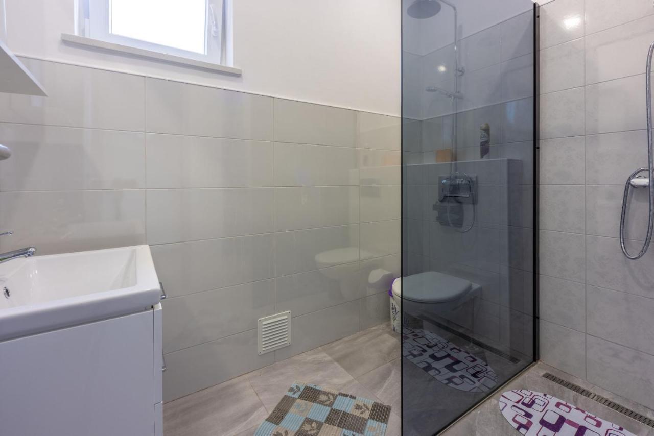 Apartments Ankica Криквеница Екстериор снимка