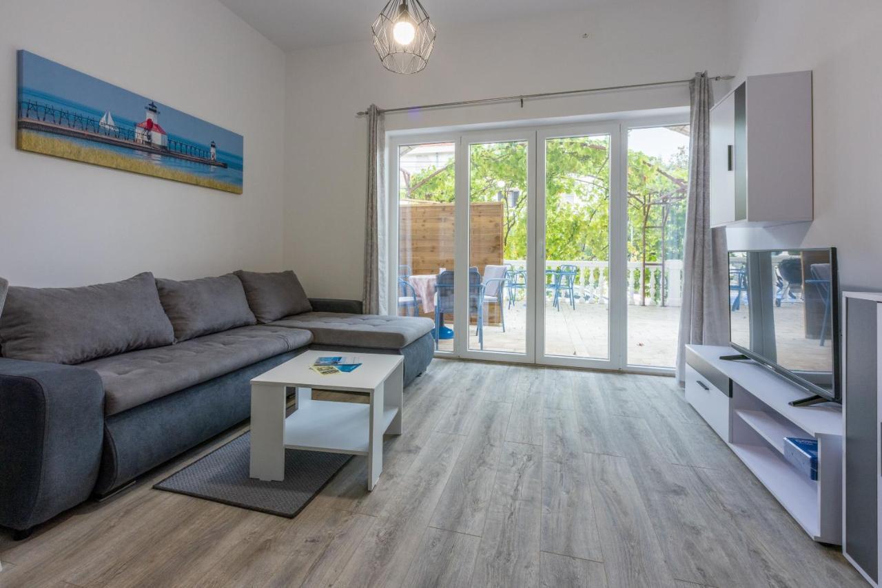 Apartments Ankica Криквеница Екстериор снимка